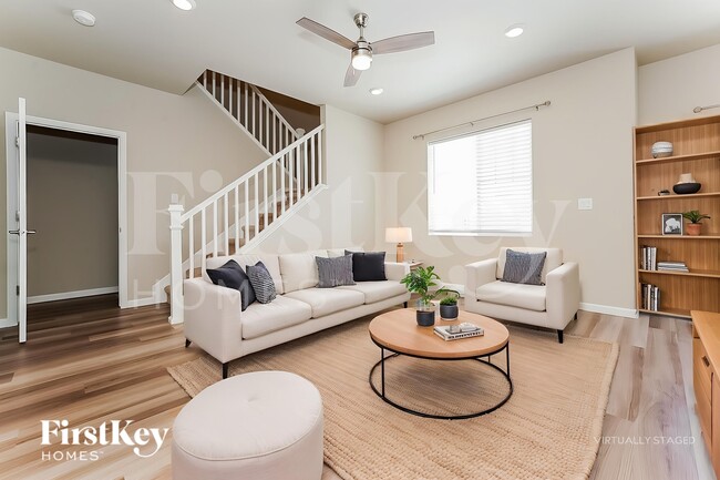 Photo - 1902 Villageview Ln