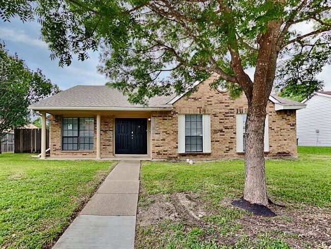 621 Beechwood Dr - 621 Beechwood Dr House