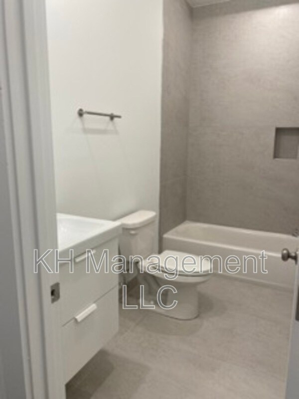Photo - 2032 N 18th St Unit 1
