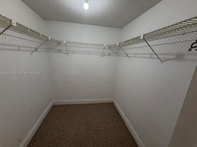 Photo - 140 Lakeview Dr Unit 211