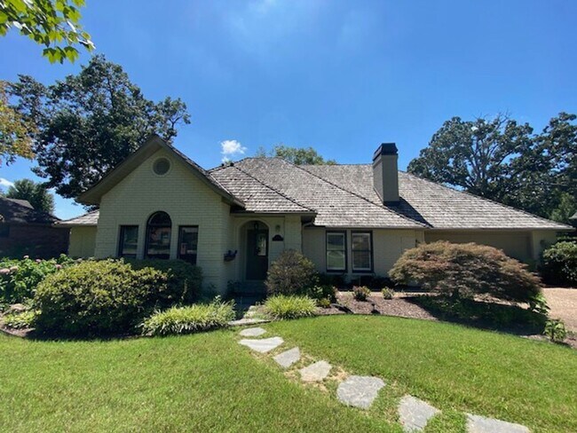 Gorgeous Home In Pinnacle Country Club! - Gorgeous Home In Pinnacle Country Club!