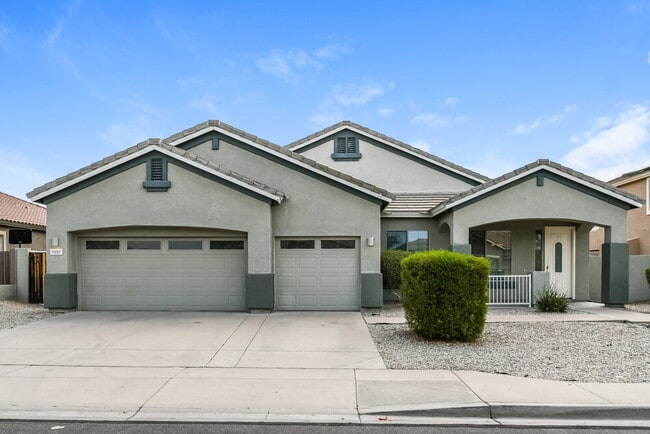 Building Photo - 2107 S Sabrina Rental
