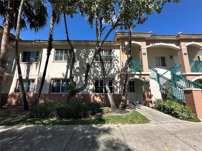 Photo - 2910 SE 13th Ave Unidad 10250 Rental