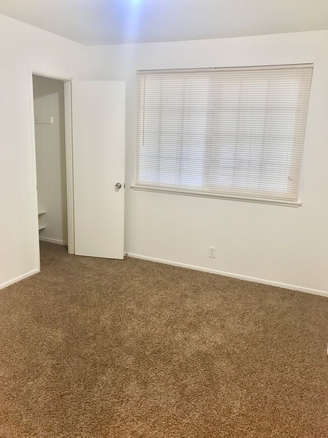 Photo - 18516 E Petunia St