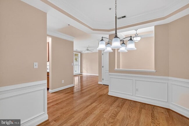 Photo - 2111 Ganton Green Unit 208E