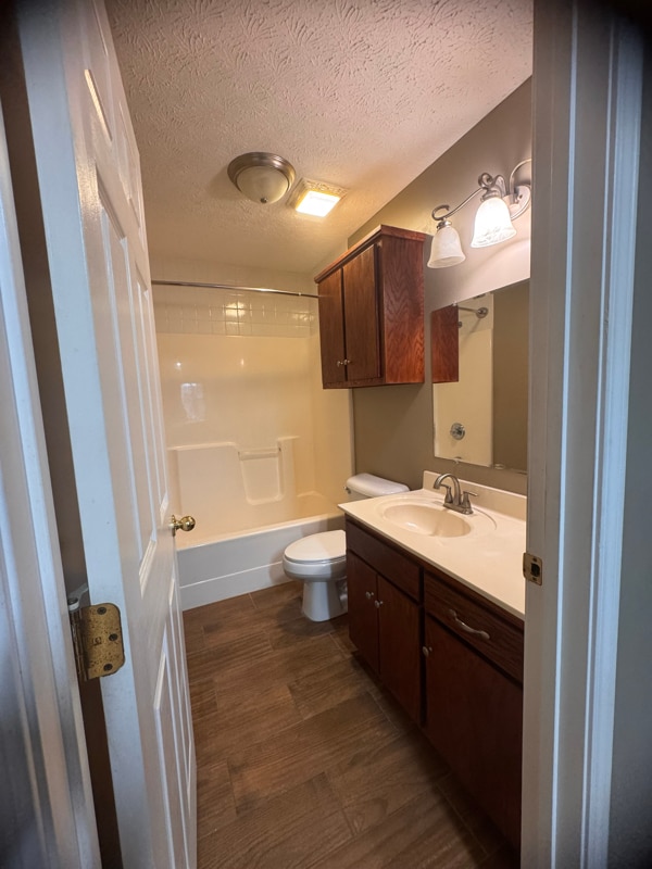 Photo - 505 S Cannon Blvd