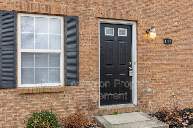 Photo - 1132 Jonestown Ln