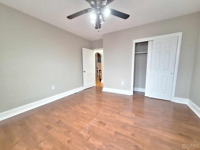 Photo - 105 Main St Unit 2
