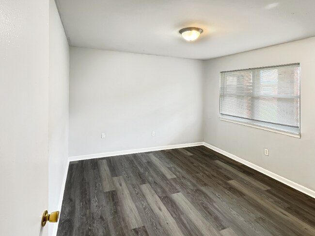 Photo - 4510 Papania Dr