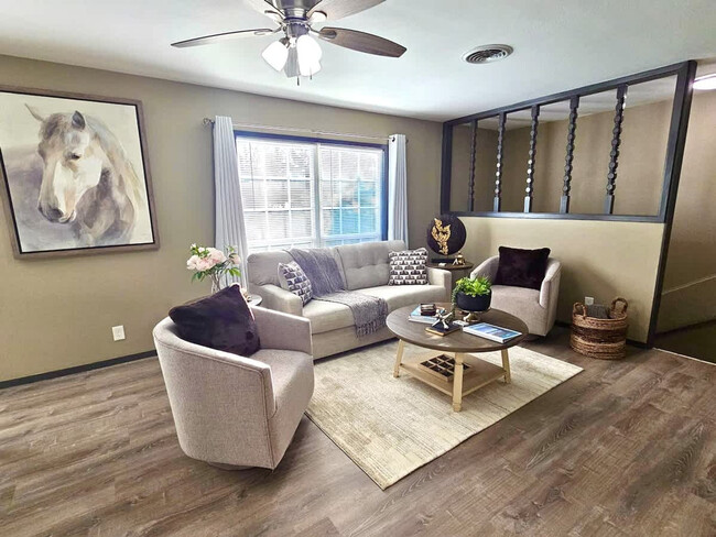 Building Photo - 131 Buck Ln Unit SI ID1534810P