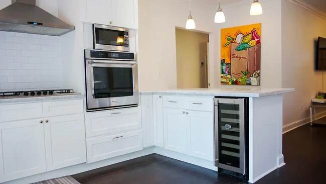 Building Photo - 3415 Louisiana Avenue Pky Rental