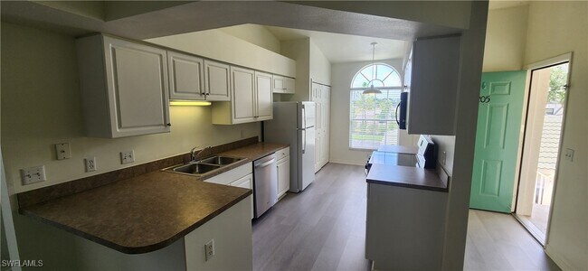 Photo - 4925 Sandra Bay Dr Unit 205