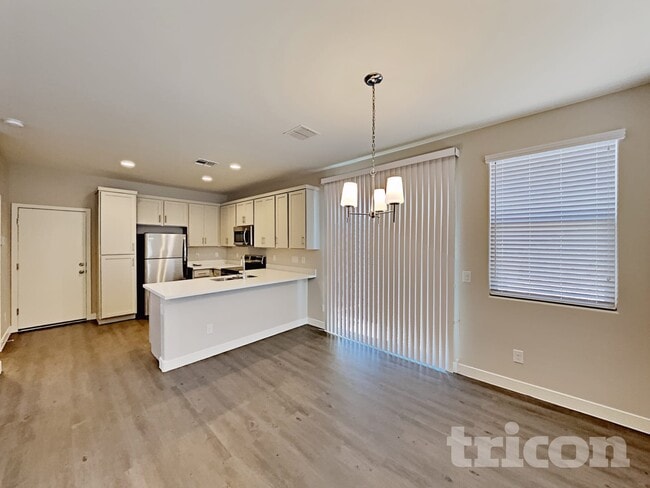 Photo - 2929 N 28th St