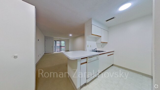 Building Photo - 25 Webster Ave Rental
