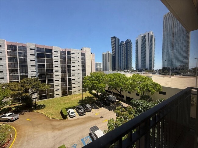 Photo - 17011 N Bay Rd Condo Unit 607