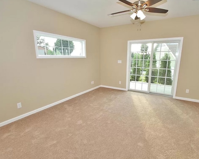 218 Blackbird Village Cir Townhome Townhome Rental in Lewisburg WV