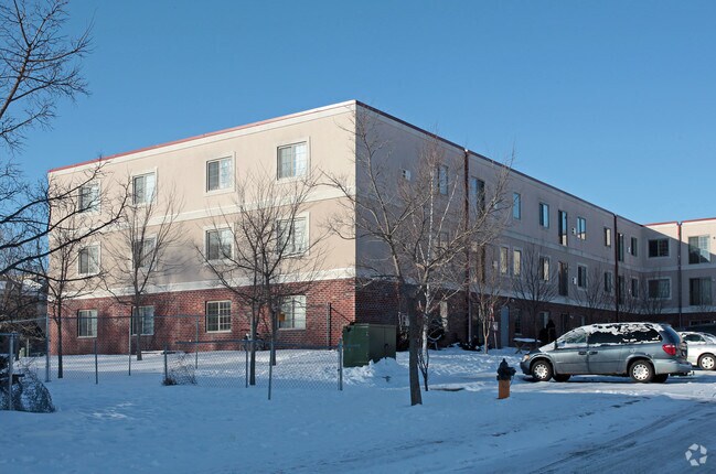 Garden Lane Apartments - Garden Lane Apartments