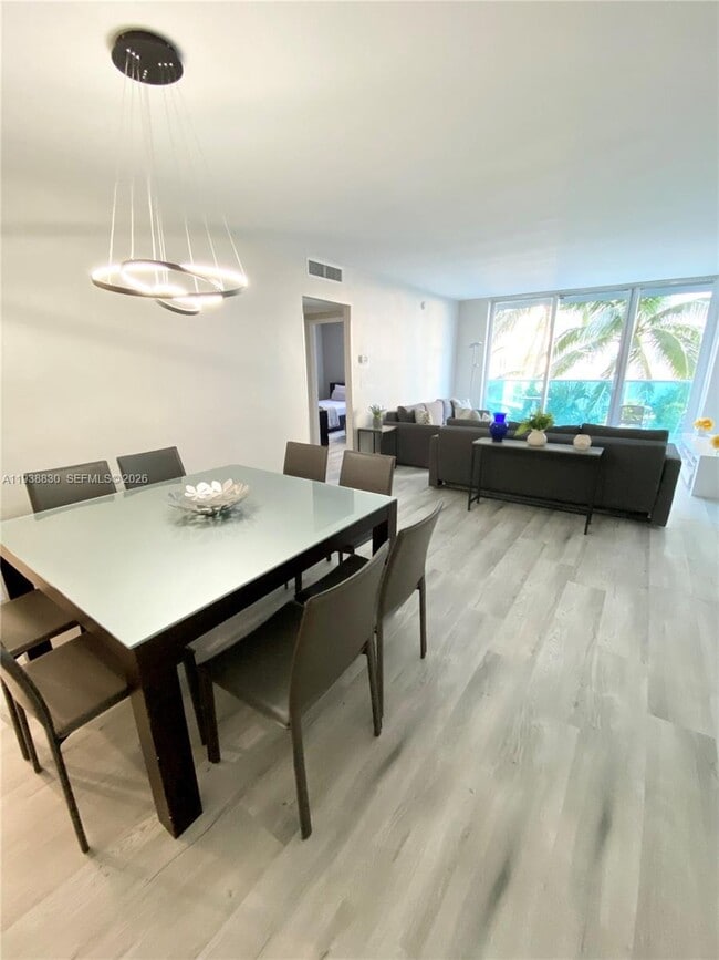 Building Photo - 4001 S Ocean Dr Unit 4M