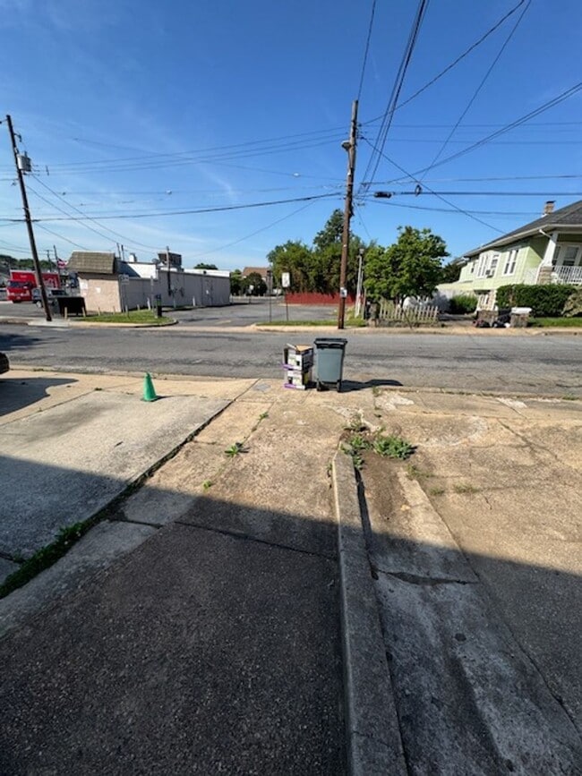1332 Stevens Ave Unit 3