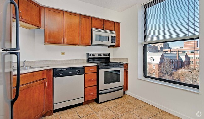Building Photo - 1715 Chicago Ave Rental
