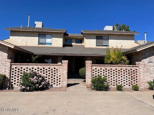 Photo - 7041 Orizaba Ave