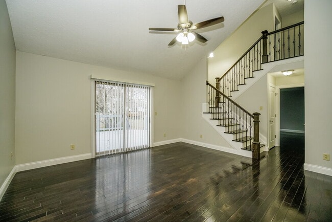 Photo - 2131 Juneau Way