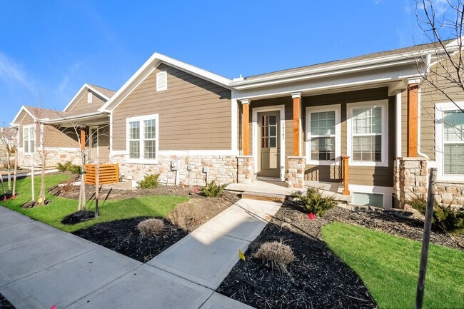 Photo - 16177-16177 Fontana St