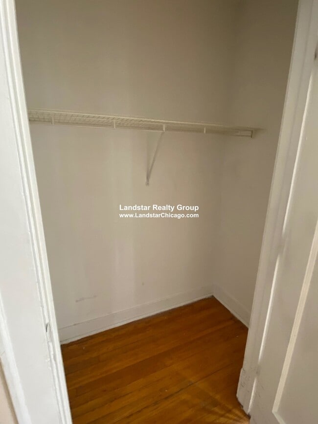 5030 N Springfield Ave Unit 2W