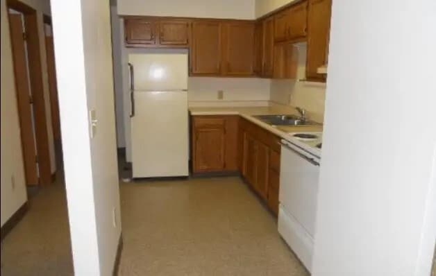 Photo - 204 Brubaker Dr