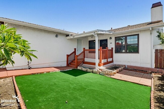 Photo - Lovely 3Bdm 2Ba Home with Spacious Outdoor Raised Deck in Lemon Grove!