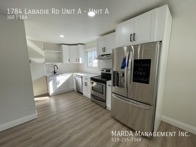 Photo - RENOVATED 3 BED/1 BATH MAIN FLOOR UNIT EAST WINDSOR + 60% OF UTILITIES Unit A