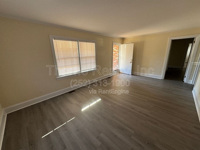 Photo - 3924 Sunset Ave