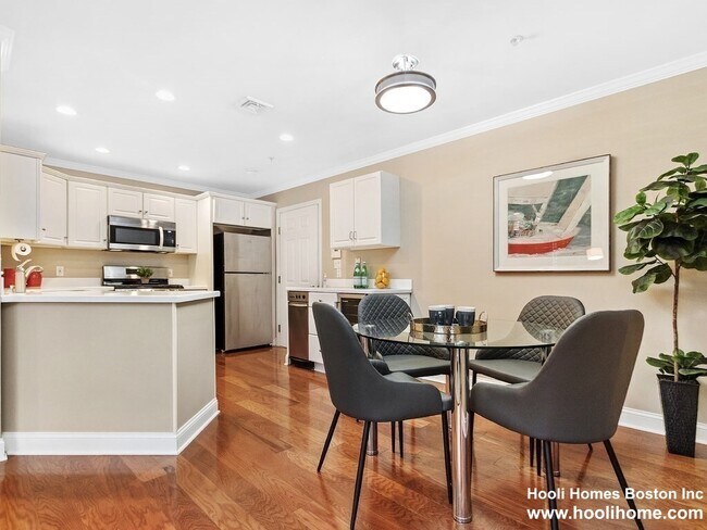 Photo - 108 Harvard St Unit 1