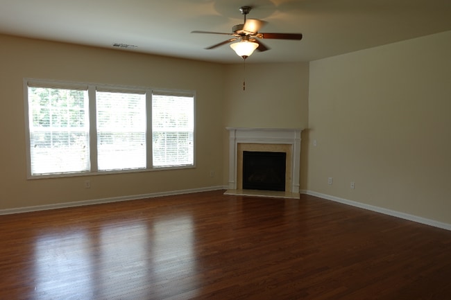 Photo - 6883 Downs Ave