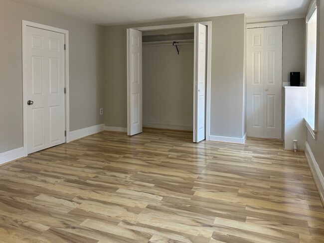 Photo - 131 Pensdale St