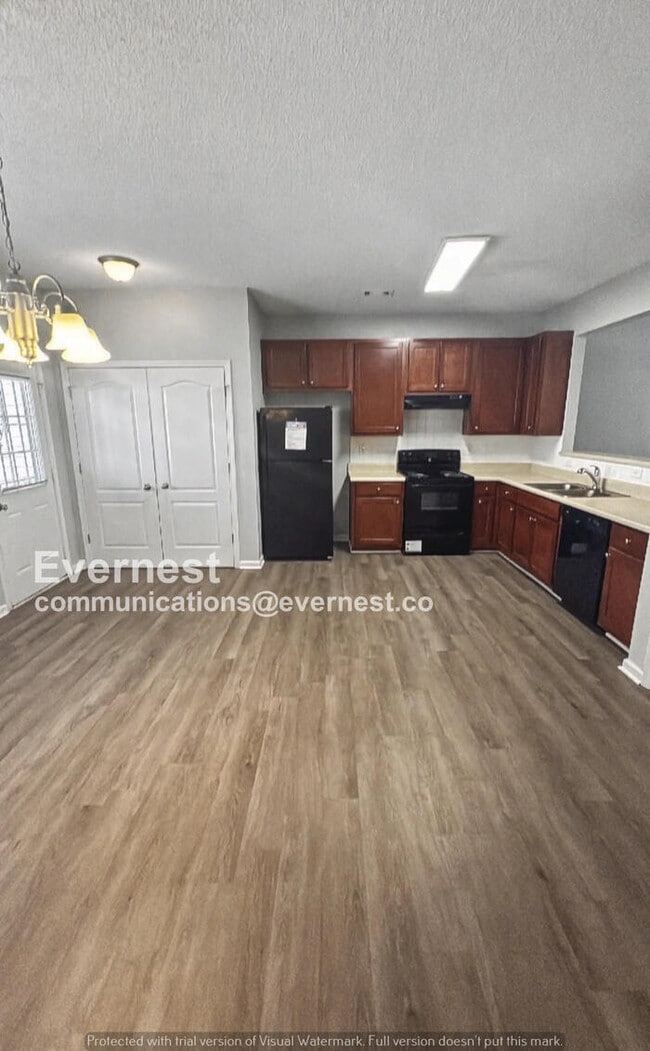 Photo - 3 Bed, 2.5 Bath Home with Modern Comforts / Pet-Friendly / Available Now!