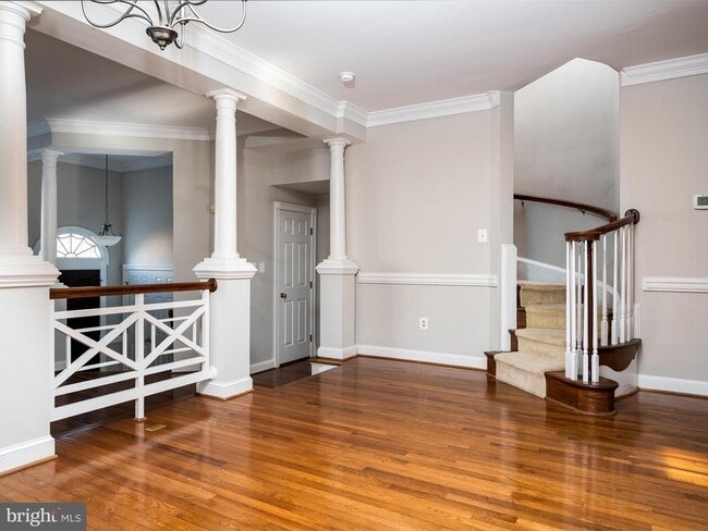 Photo - 2155 Wolftrap Ct