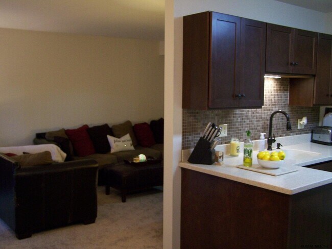 Photo - 66 Tallow Wood Dr