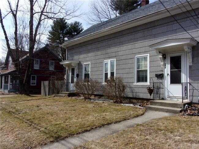 Building Photo - 58 Furnace Ave Unit B