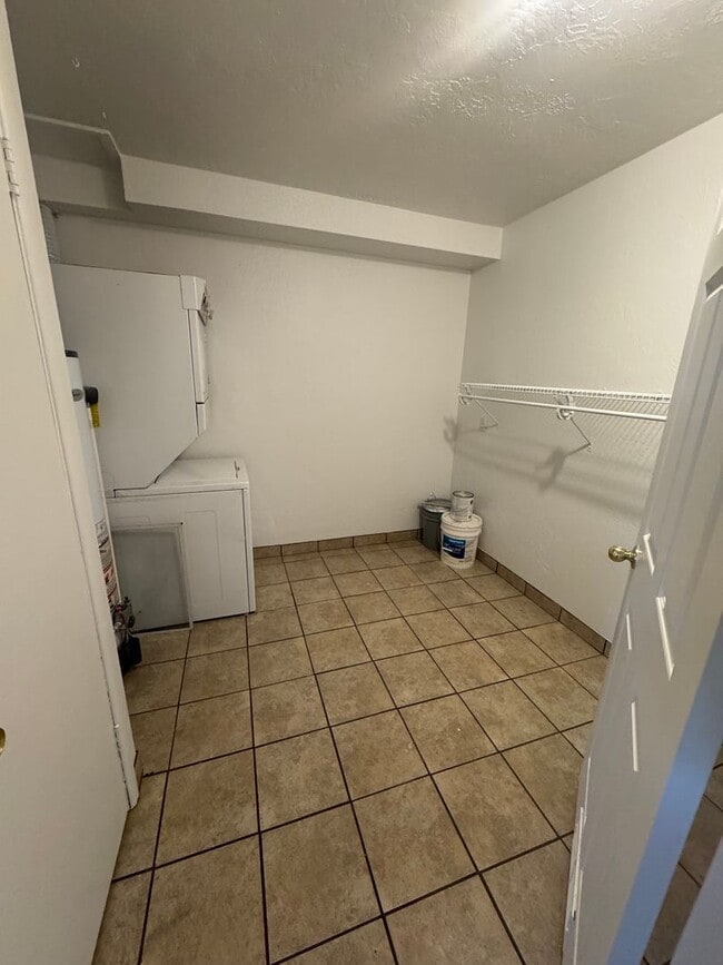 Photo - Beautiful Draper apartment for rent!