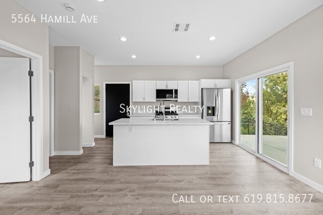 Photo - 5564 Hamill Ave