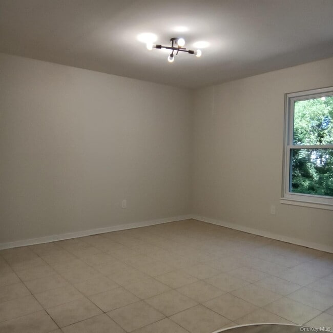 Photo - 707 Lenox Rd