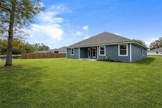 42 E Pecan St