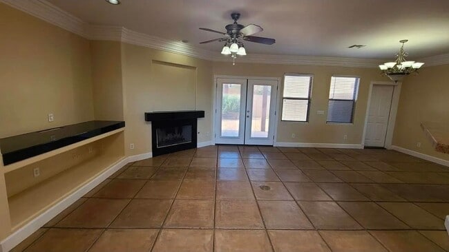 Photo - 3033 N Fremont Ave