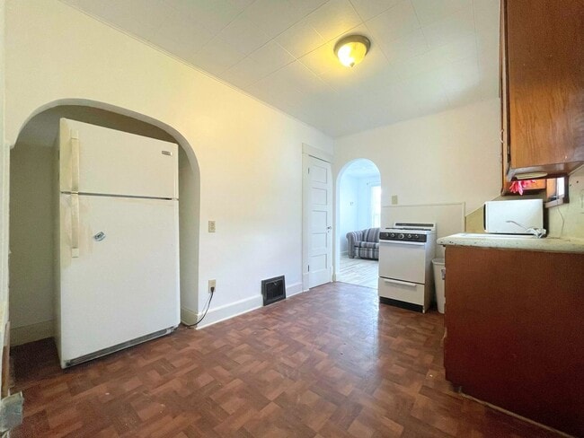 Photo - 116 N Plum St Unit 116 1/2 N Plum St.