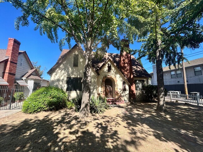 Photo - 4 Bedroom/2 Bath Modesto Ca