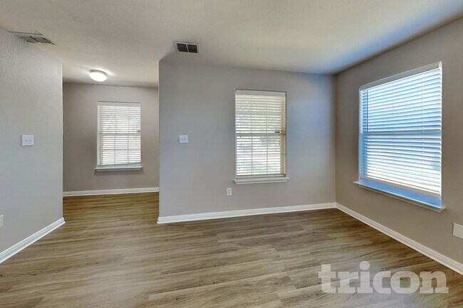 11106 Indian Canyon