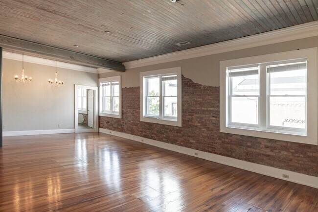 Photo - Awesome loft in Downtown Opelika!