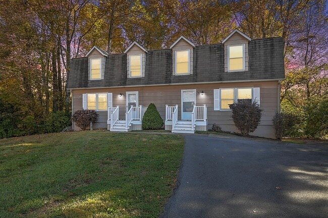 Building Photo - 254 Wildwood Dr