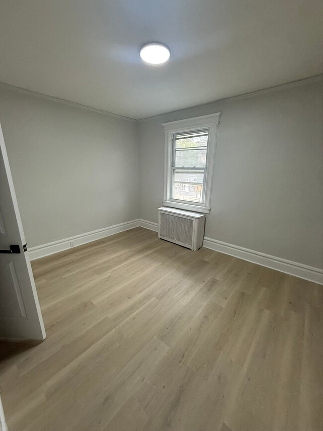 Photo - 539 Scotland Rd Unit 2